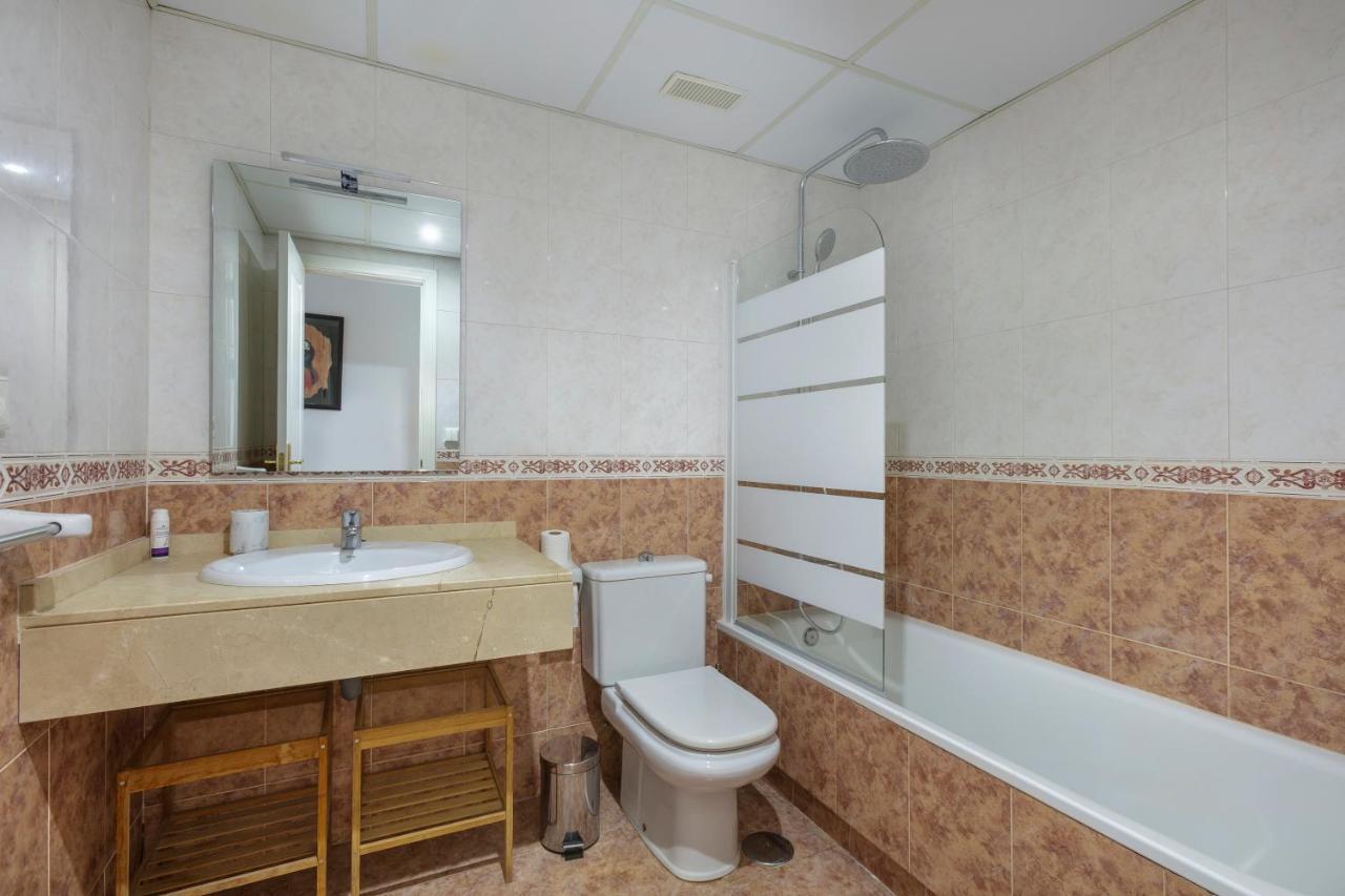 Lovely 2 Bedroom Locrimar V Walk To Beach Rdr260 Marbellac Extérieur photo